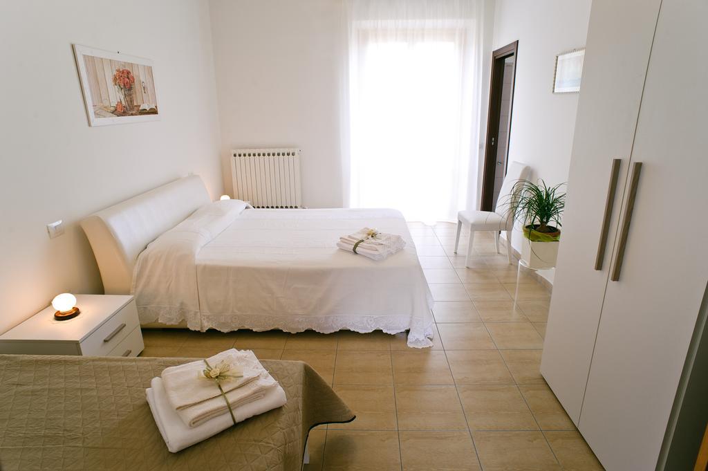 Ferienwohnung La Residenza Di Bacco Cannara Exterior foto